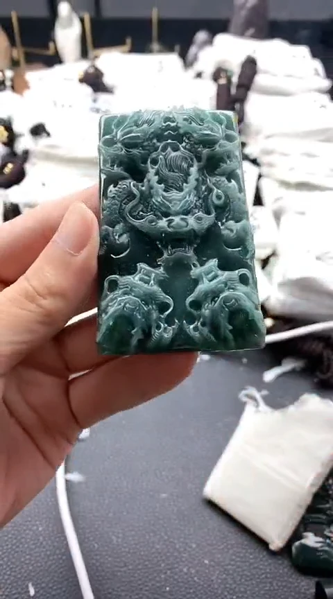 【闪购商品】翡翠颈饰未镶嵌999999999