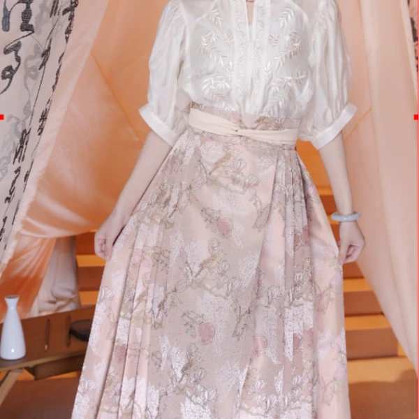 知禾 【韶华】织金提花马面裙（特价）