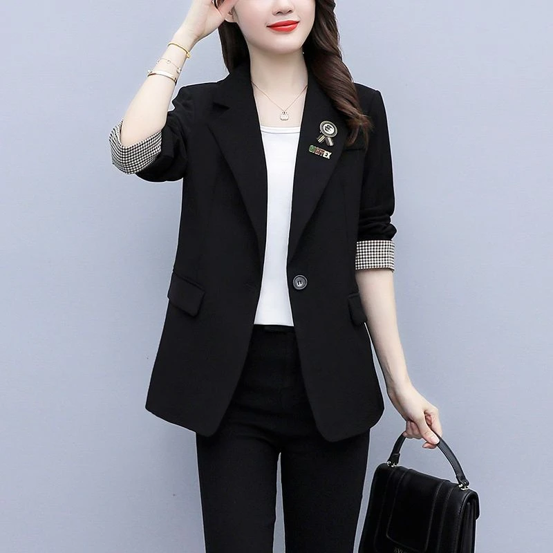 胖mm小西装大码女装2022秋季新款韩版时尚一粒扣显瘦黑色女士外套