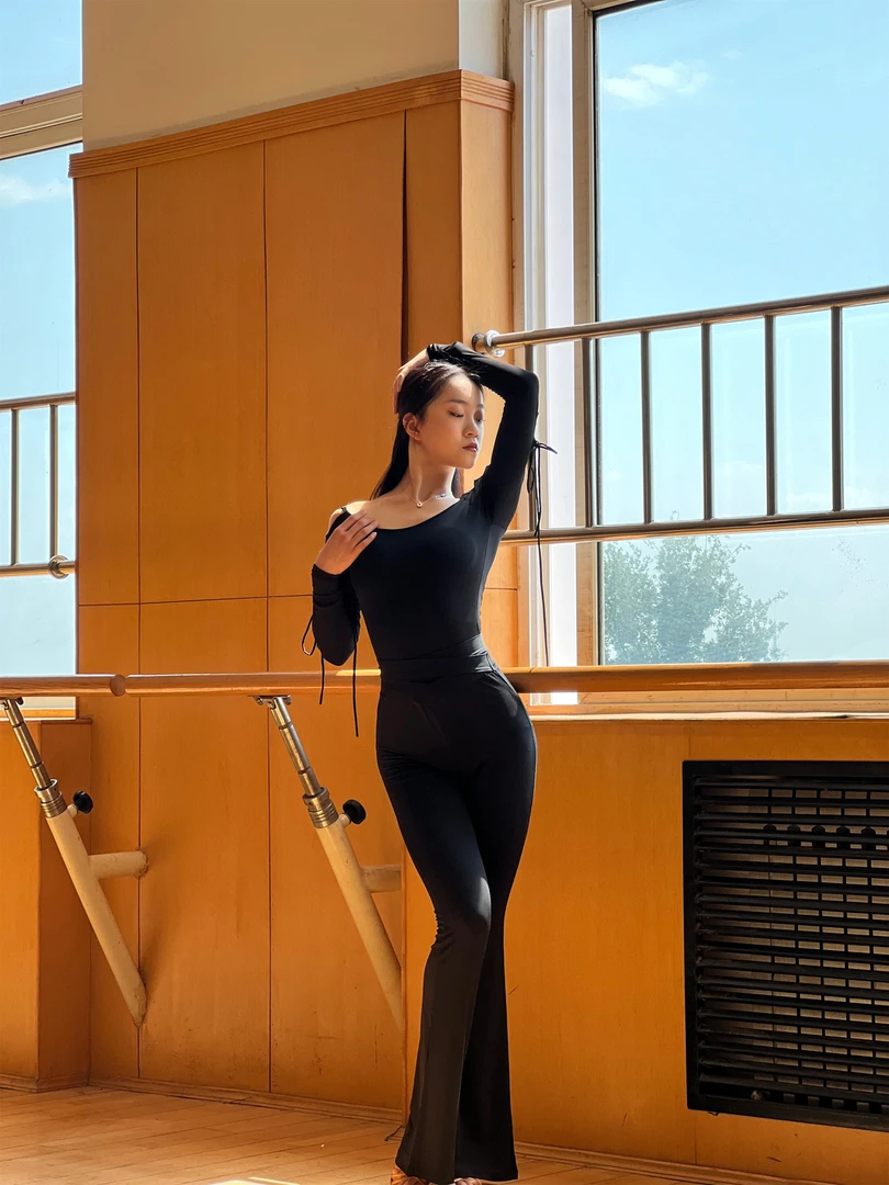 ELLA-D开叉长袖秋冬修身舞蹈服拉丁舞衣服交谊舞ELLA交叉绑带上衣