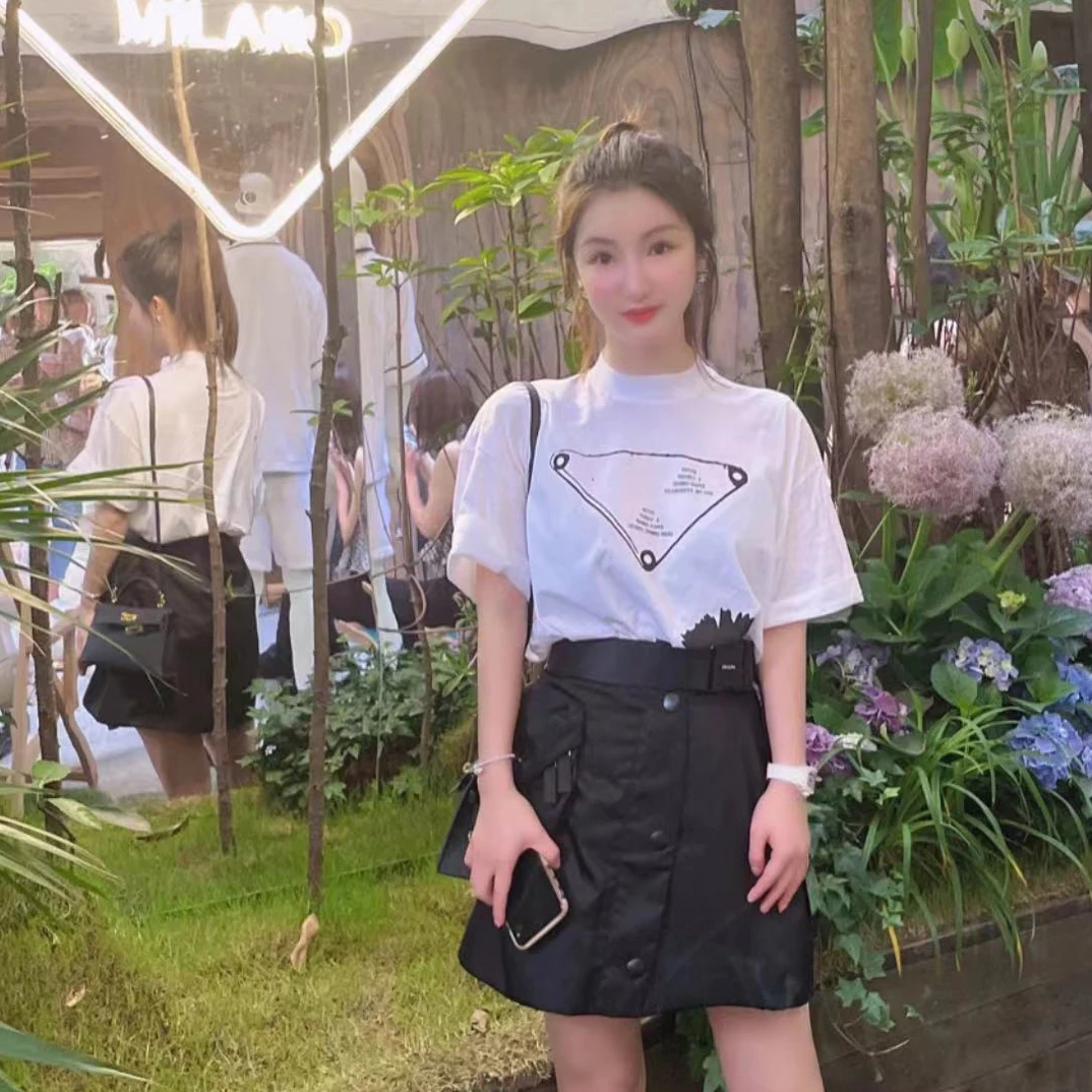 全新未使用 Prada/普拉达 Prada 女士白色几何图案T恤 Mts10485