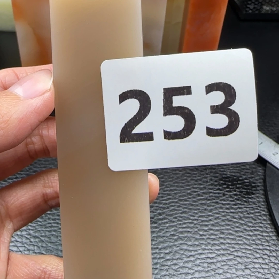 【闪购商品】老挝石无**欢