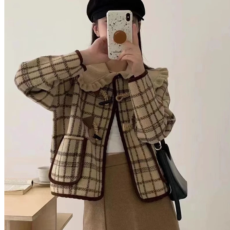 娃娃领牛角扣格子毛呢外套女秋冬新款韩版宽松慵懒风小个子上衣潮