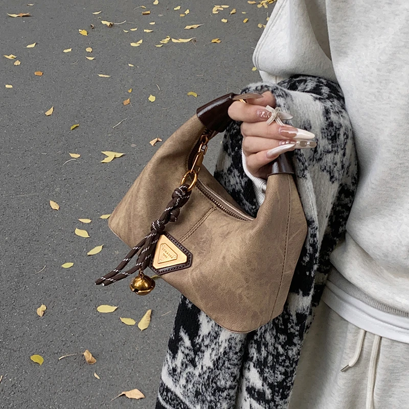 复古简约小包包女士2024秋冬新款手提包质感通勤单肩斜挎包