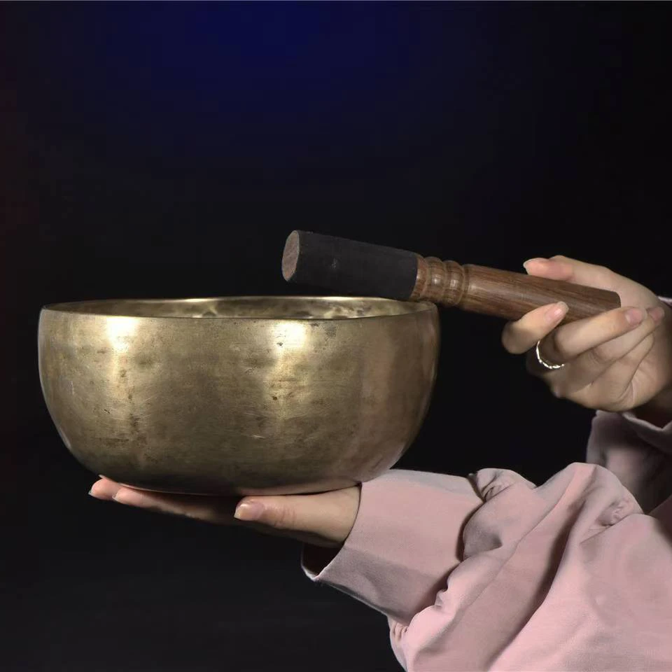 【华夏文物商店0249】[闻德评级]十九世纪藏巴蒂高级质感铜钵