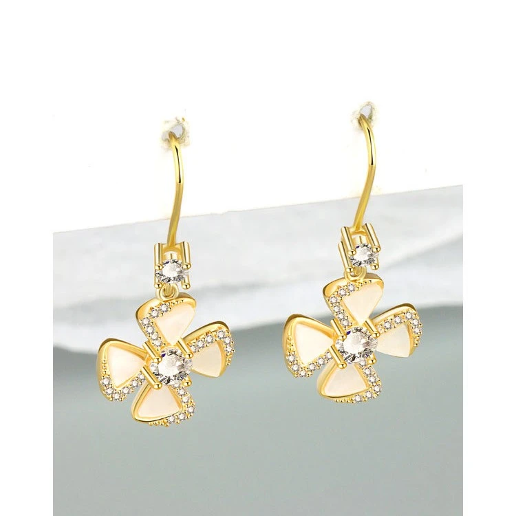 铜合金耳饰 AL4385新款花朵气质百搭小众耳环高级感清新温柔耳饰