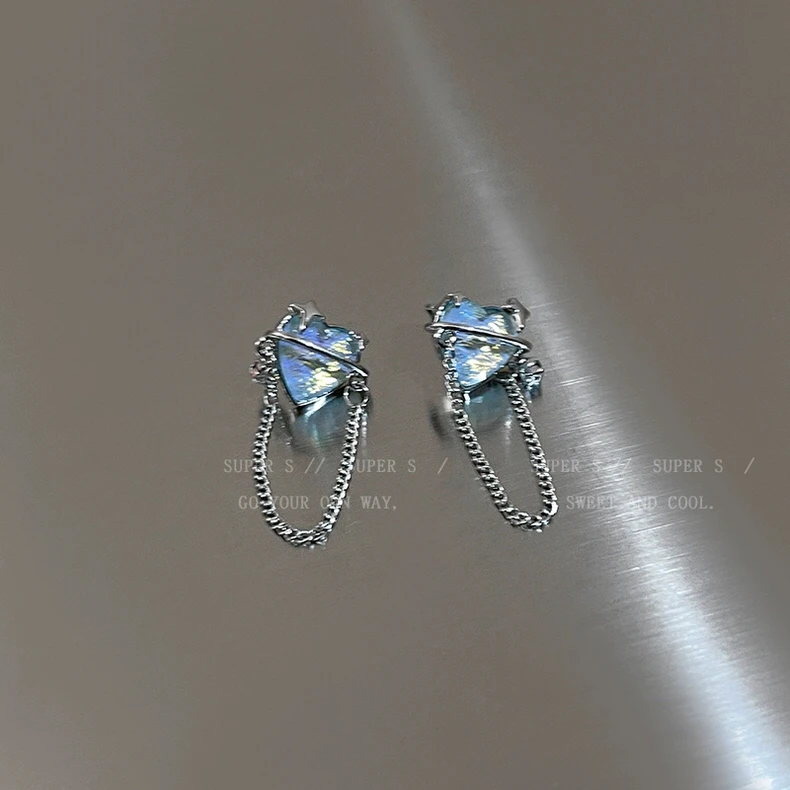 铜合金耳饰 AL5265 蓝色爱心流苏链条耳环时尚百搭气质高级感精致