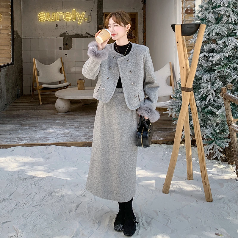 法式名媛小香风羽绒套装裙女2024冬季新款富家千金气质毛呢两件套