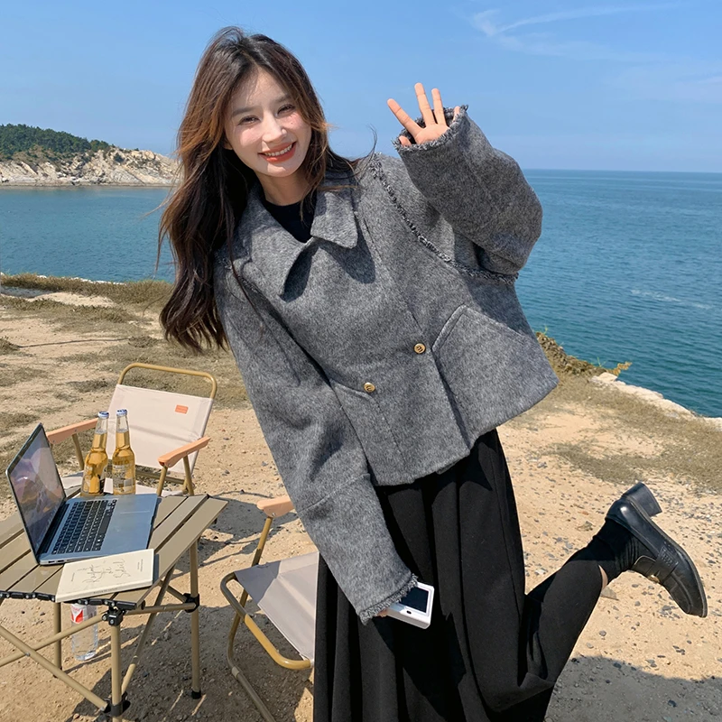 灰色双面羊毛大衣女2024秋冬新款小个子休闲气质翻领短款毛呢外套