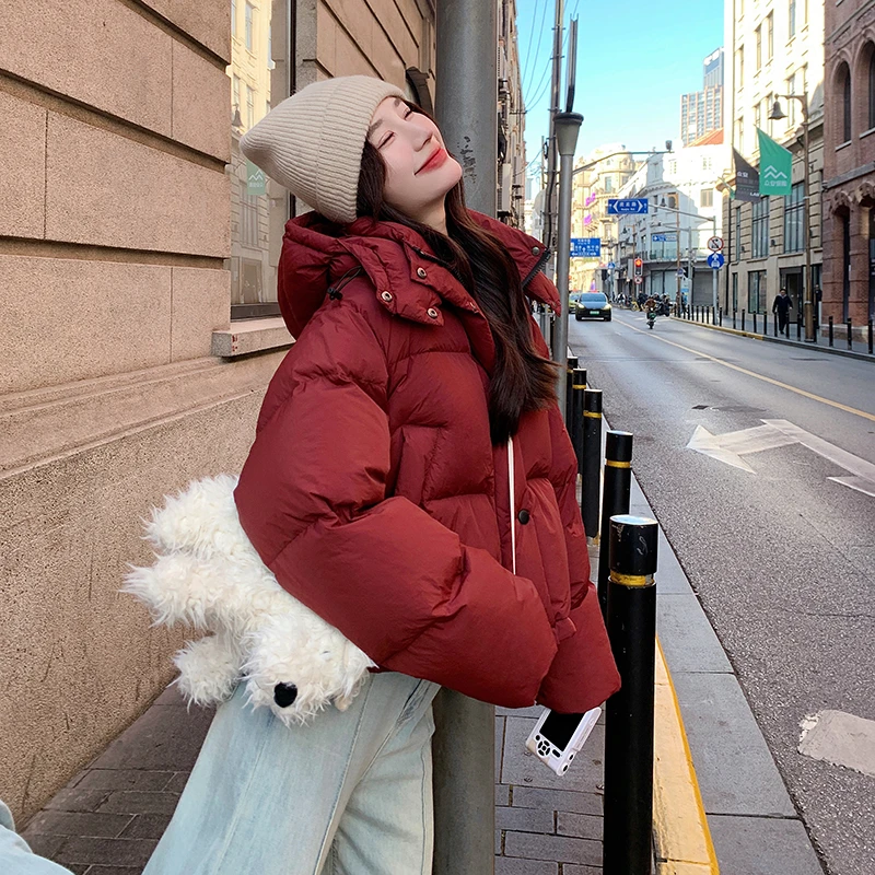 红色短款羽绒服女2025冬季新款小个子加厚90白鸭绒面包服连帽外套