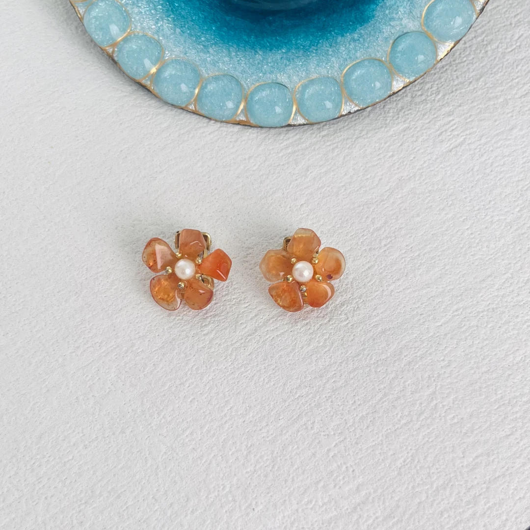 合金仿珍珠耳饰 VTG 橘色花朵耳夹