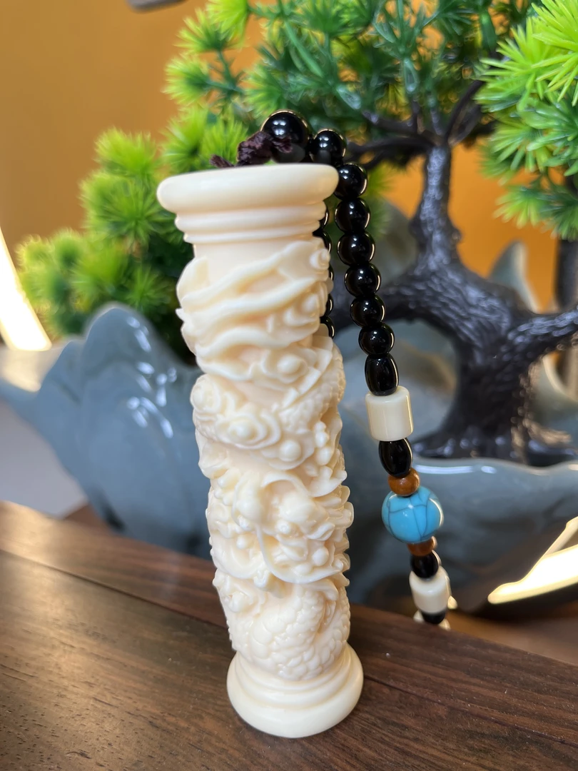 新款盘龙柱手把件创意礼品根雕（YNQT）