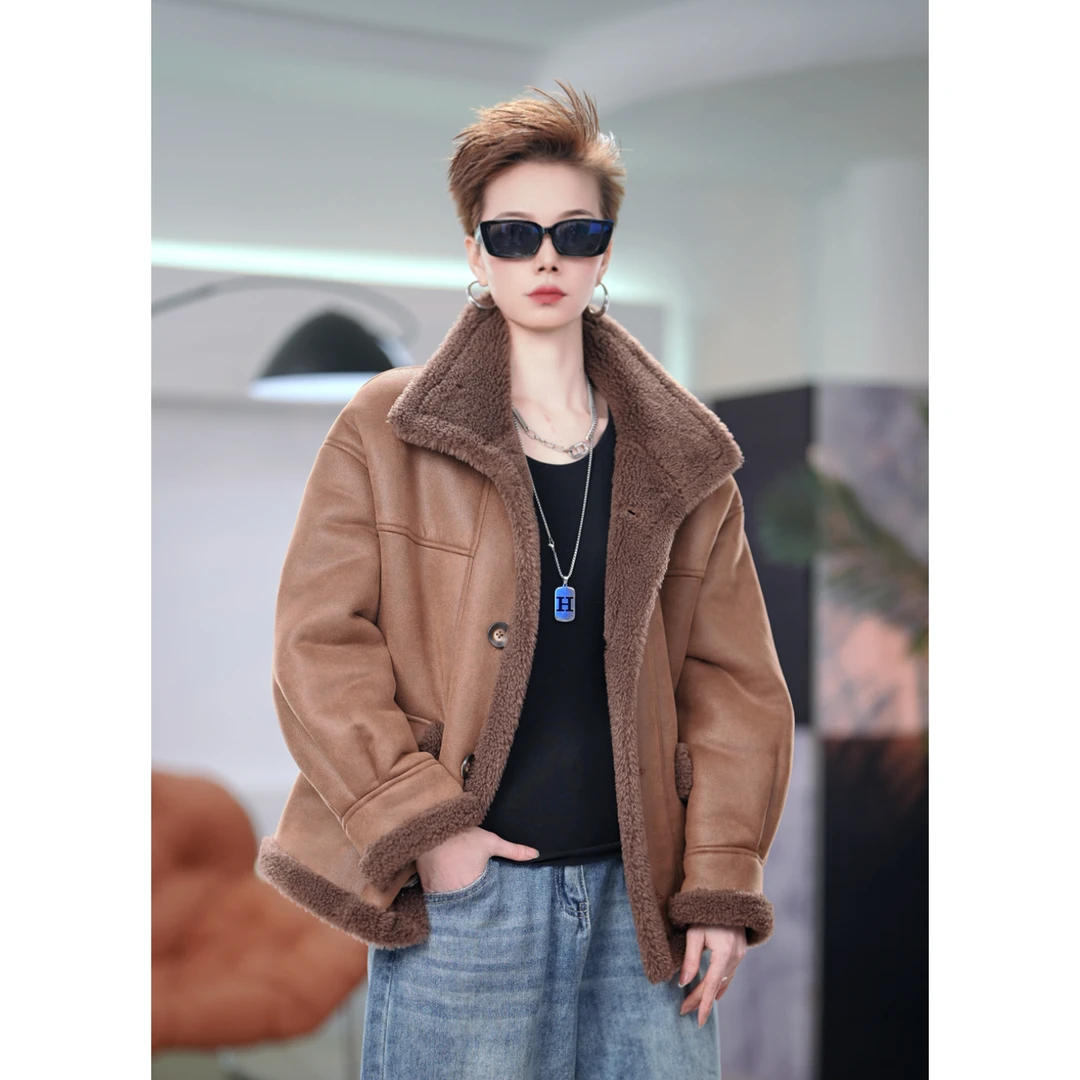 新款2024时尚冬季气质优雅设计师版外套女士秋冬拼接轻奢8069