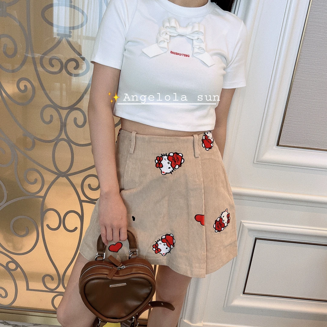 Kitty白色ol刺绣半身裙夏季时尚半裙裙子短裙女百搭A字女士