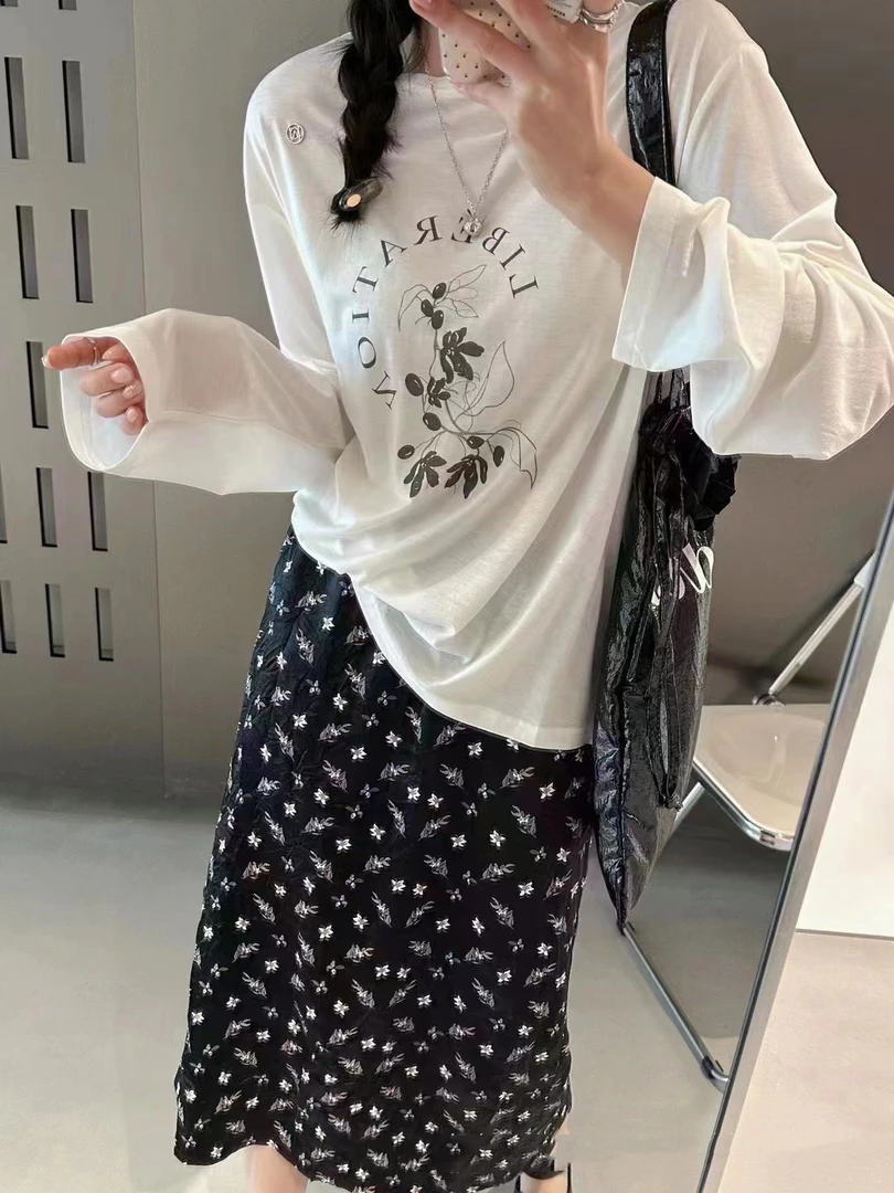 莱赛尔 字母印花长袖T