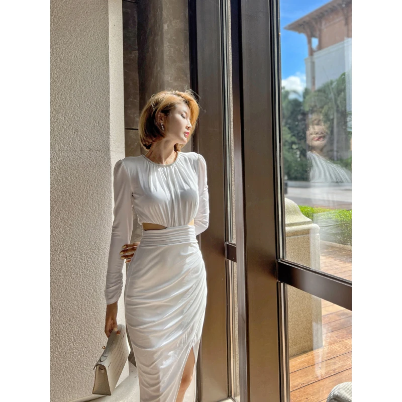 XULU原创小众通勤简约纯色彩条点缀高雅气质女神修身圆领连衣裙