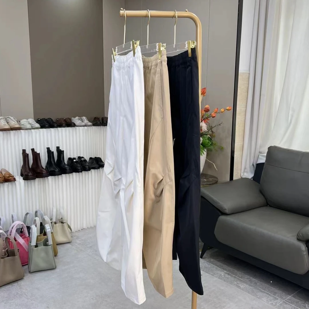 佩佩推荐  时尚女士宽松褶皱纯色休闲工装裤