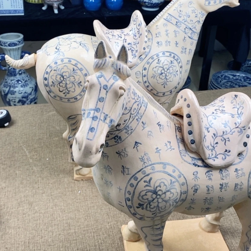 【闪购商品】瓷摆件伦*