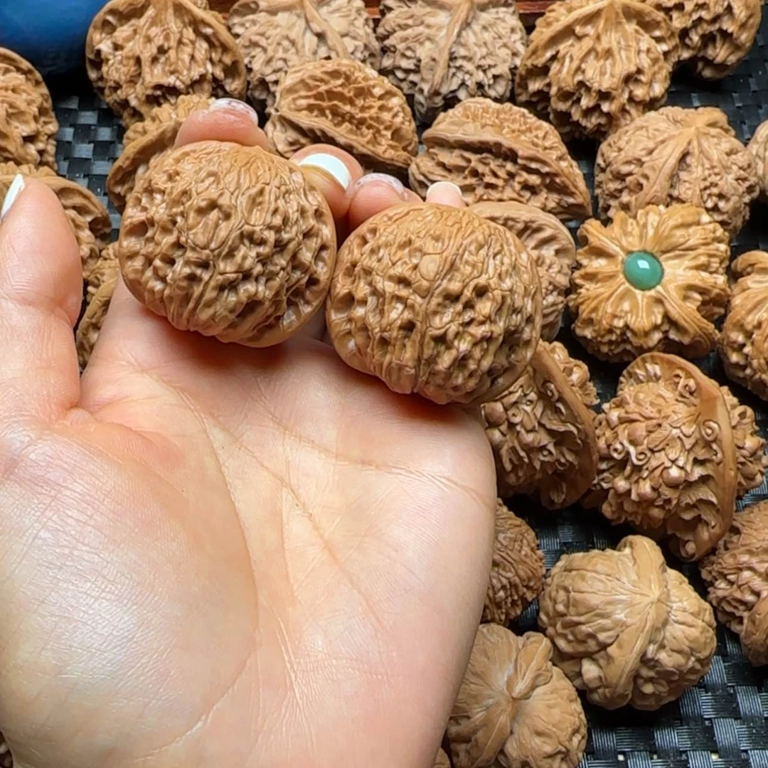 【闪购商品】桃核吊坠往****生