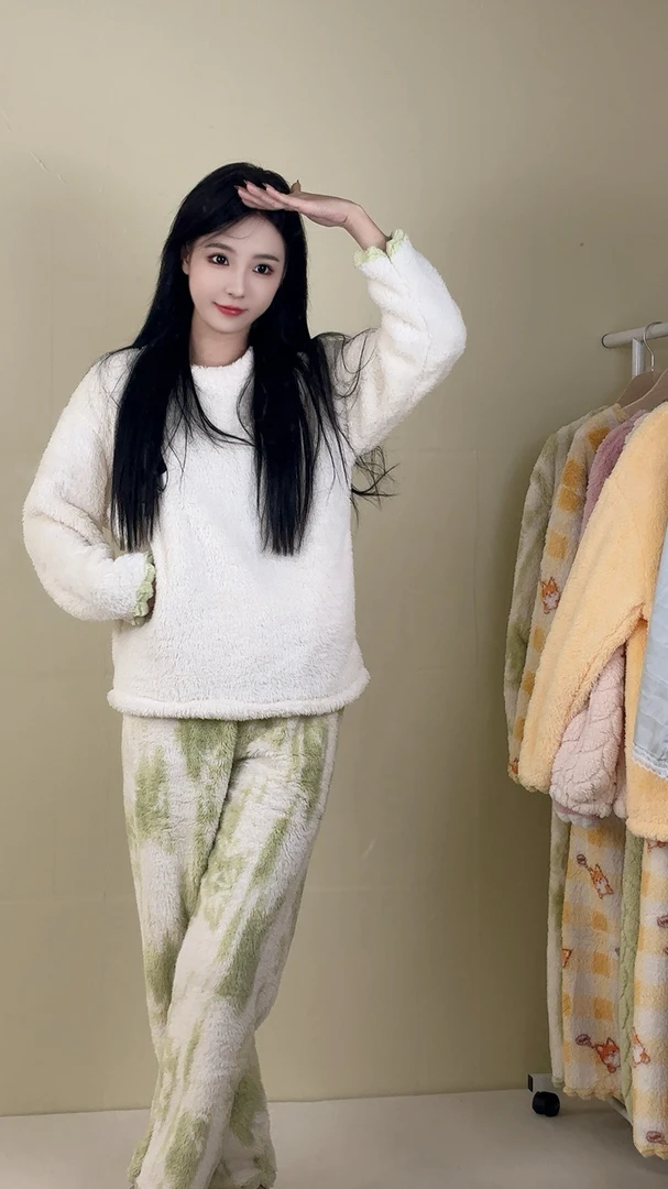 少女可爱甜美风加厚珊瑚绒睡衣女秋冬保暖套头家居服舒适套装