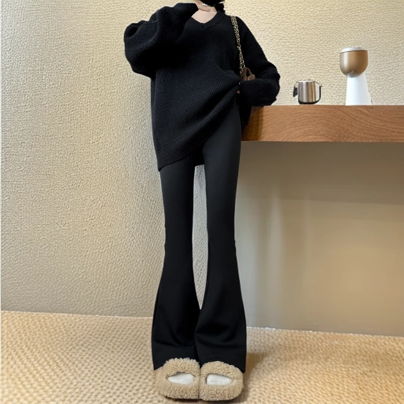 黑色加绒运动裤女秋冬新款显瘦修身微喇叭裤高腰垂感小个子阔腿裤