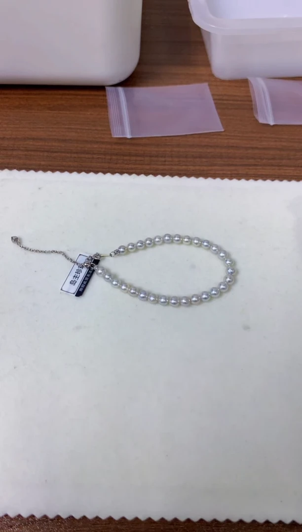 【闪购商品】海水珍珠饰品银S925镶嵌5-6真多麻色满珠手链