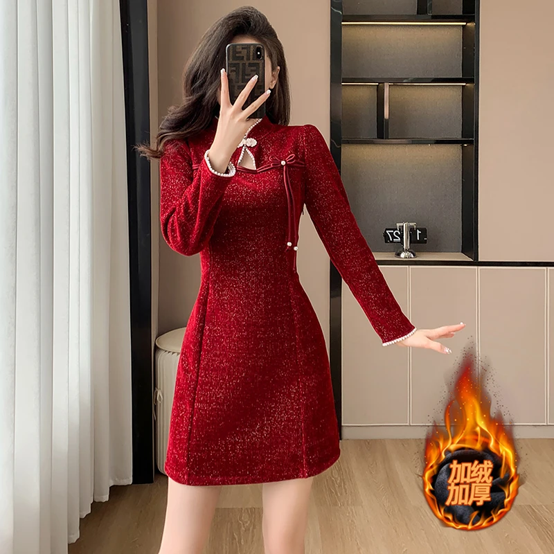 女装气质高端加绒秋冬新中式改良婚礼复古时尚盘扣珍珠连衣裙爆款