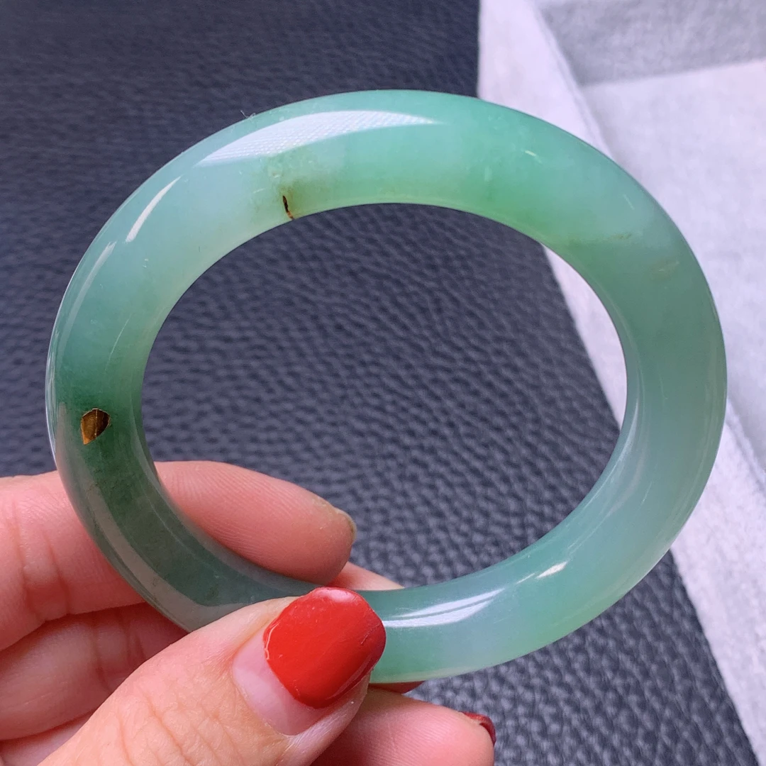 天然a货翡翠手镯冰飘绿镶18k金圆条手镯