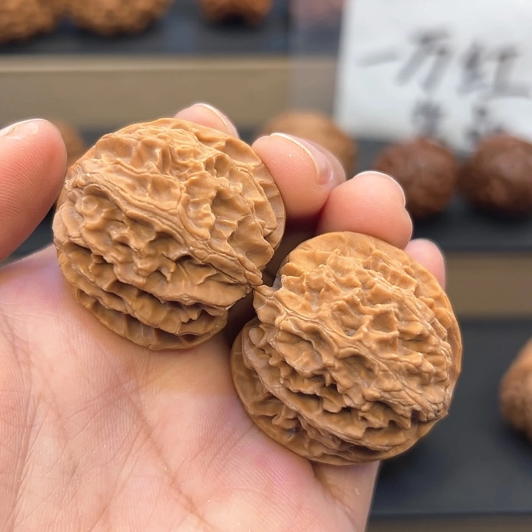 【闪购商品】文玩核桃吊坠苹果园35