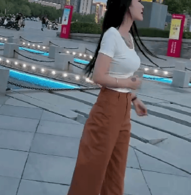 2024夏季新款时尚女装网红气质休闲减龄打底衫裤子爆款M