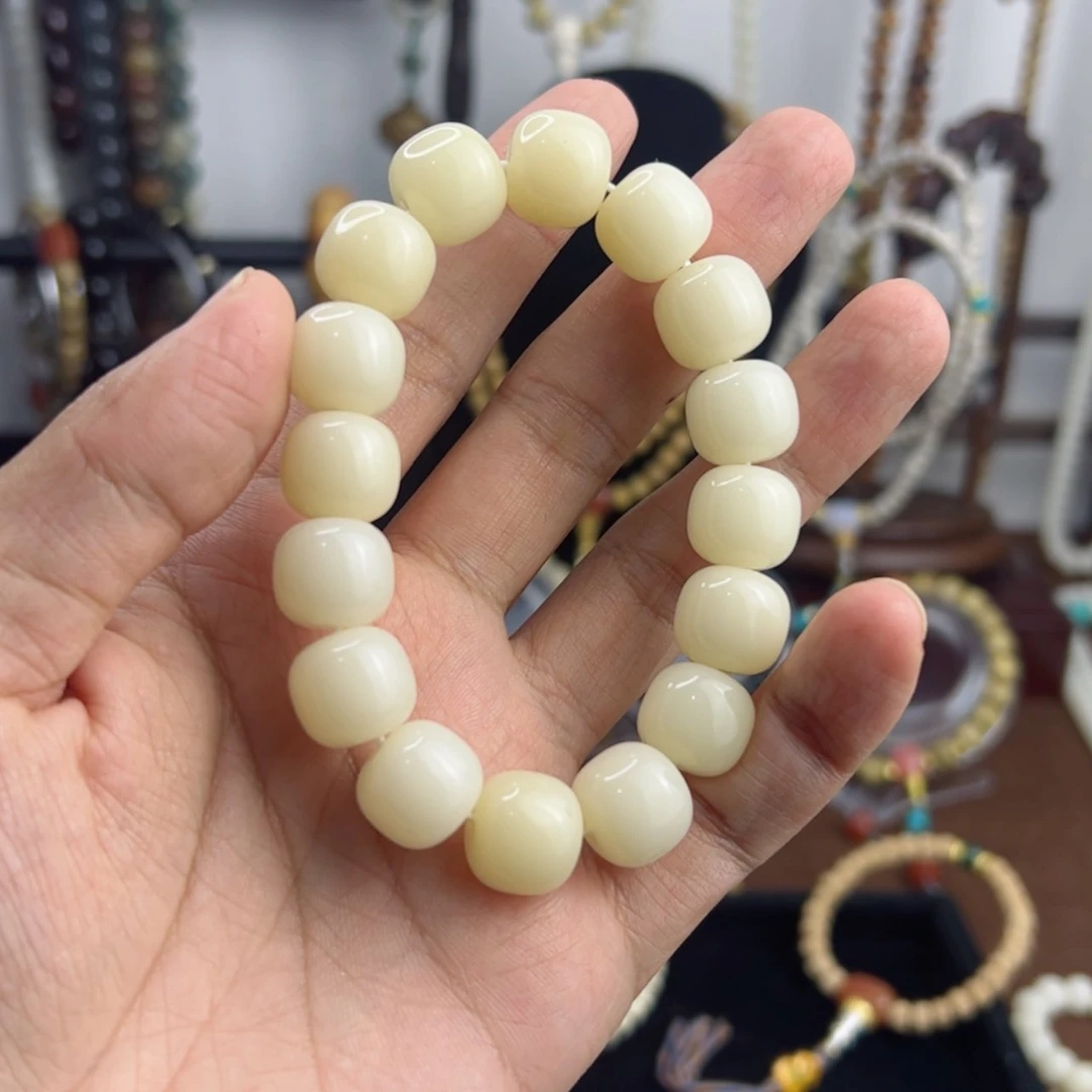 【闪购商品】白玉菩提手串