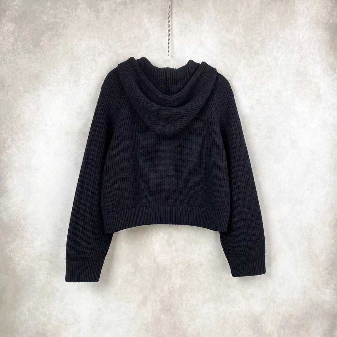 Celine/思琳16974 黑色刺绣logo针织帽衫 m码