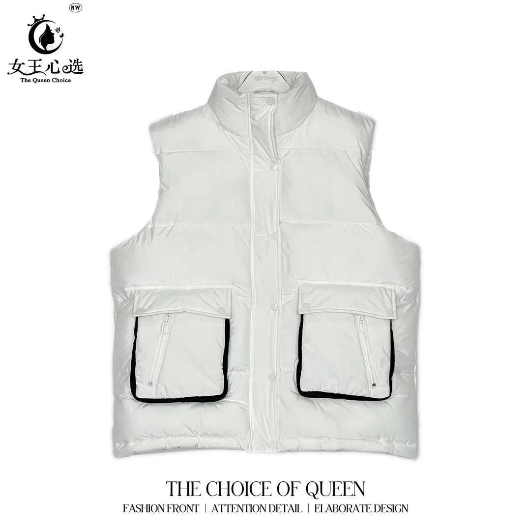 【衣圆圆】D99500秋季大口袋拉链新款净版时尚充棉小版面包马甲