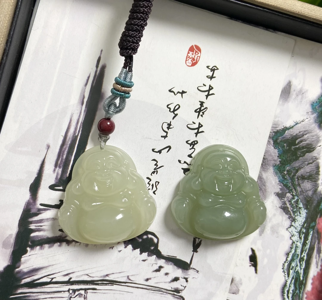 LGZ222天然和田玉时尚款佛公吊坠 尺寸35*34*10mm 多样性发其一