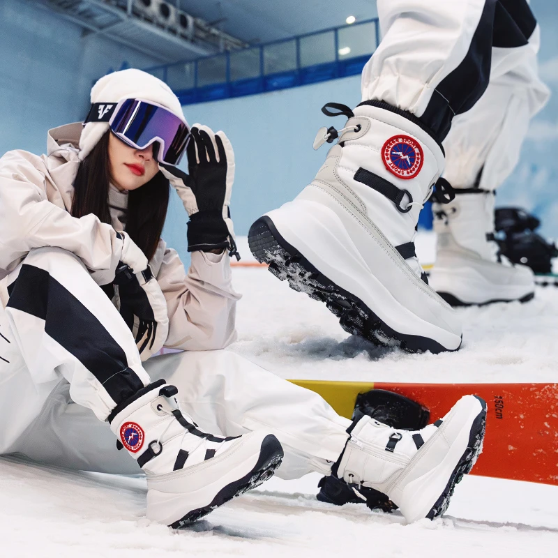 男女同款时尚雪地靴加绒加厚冬季女棉靴哈尔滨雪乡旅游棉鞋男靴子