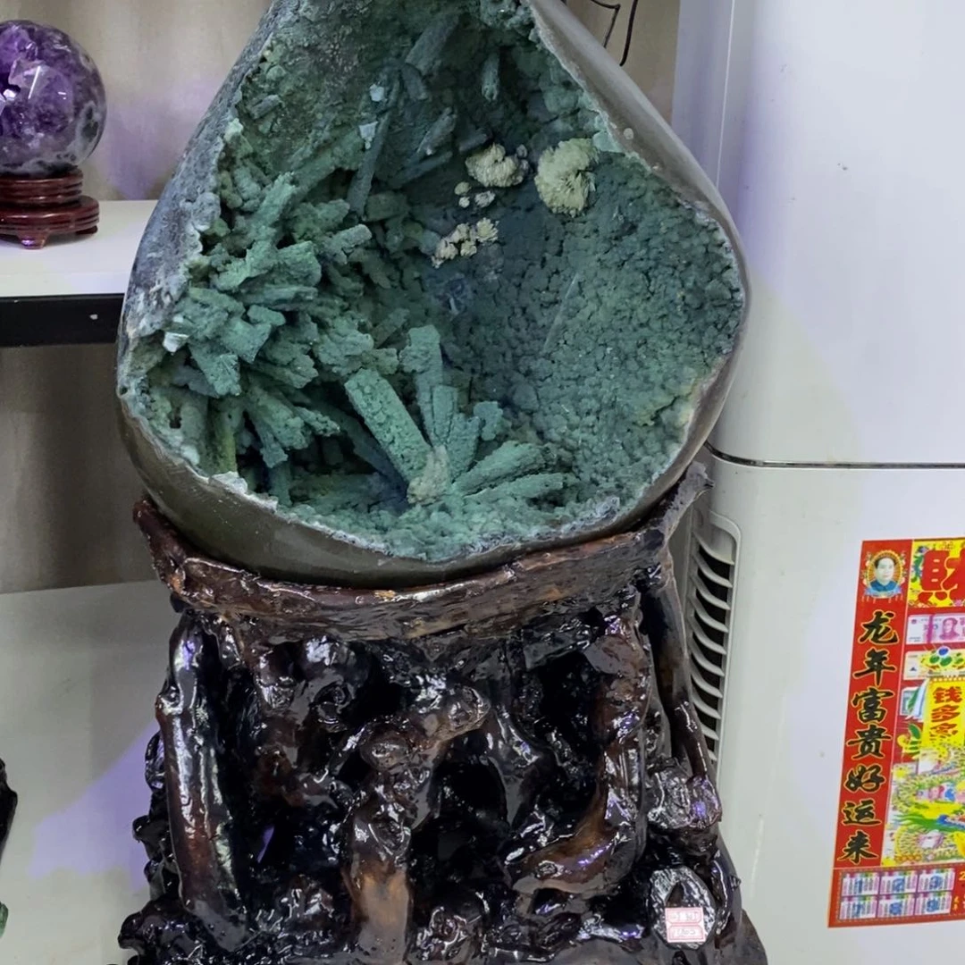 水晶摆件未镶嵌幸*木