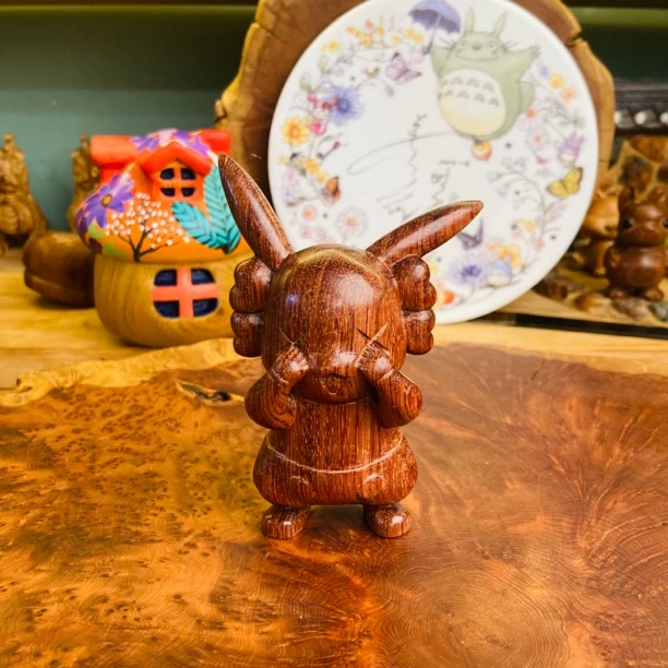 遮脸小木偶110摆件