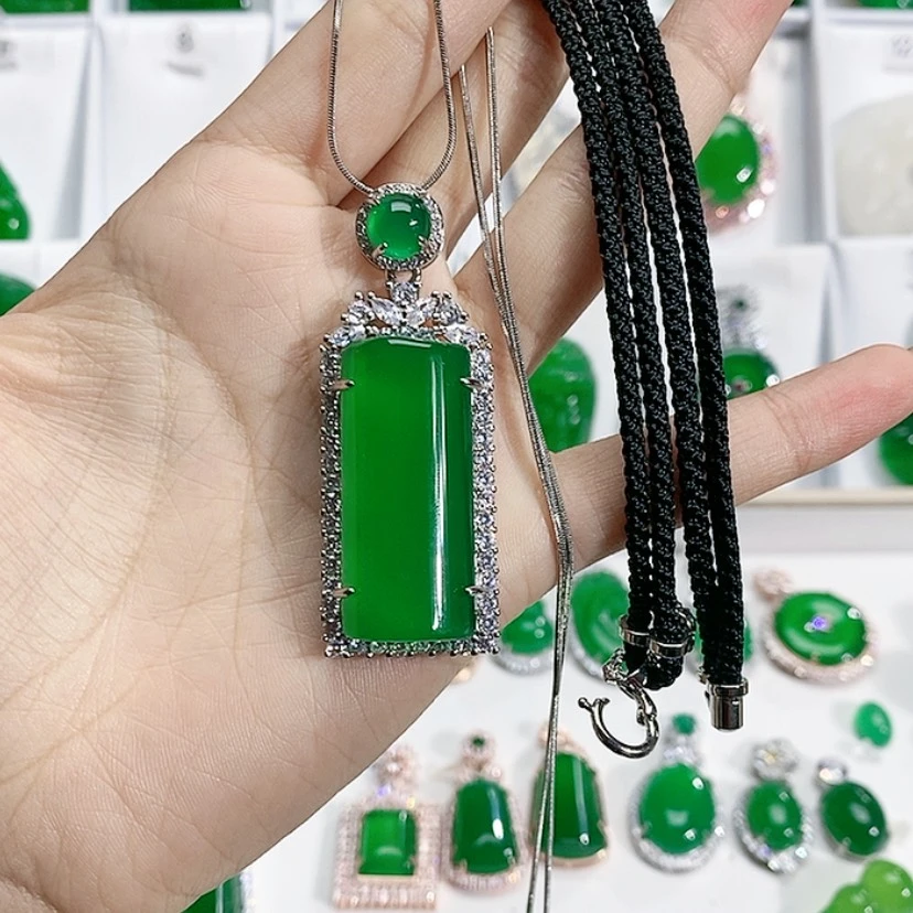 【闪购商品】玛瑙/玉髓吊坠未镶嵌