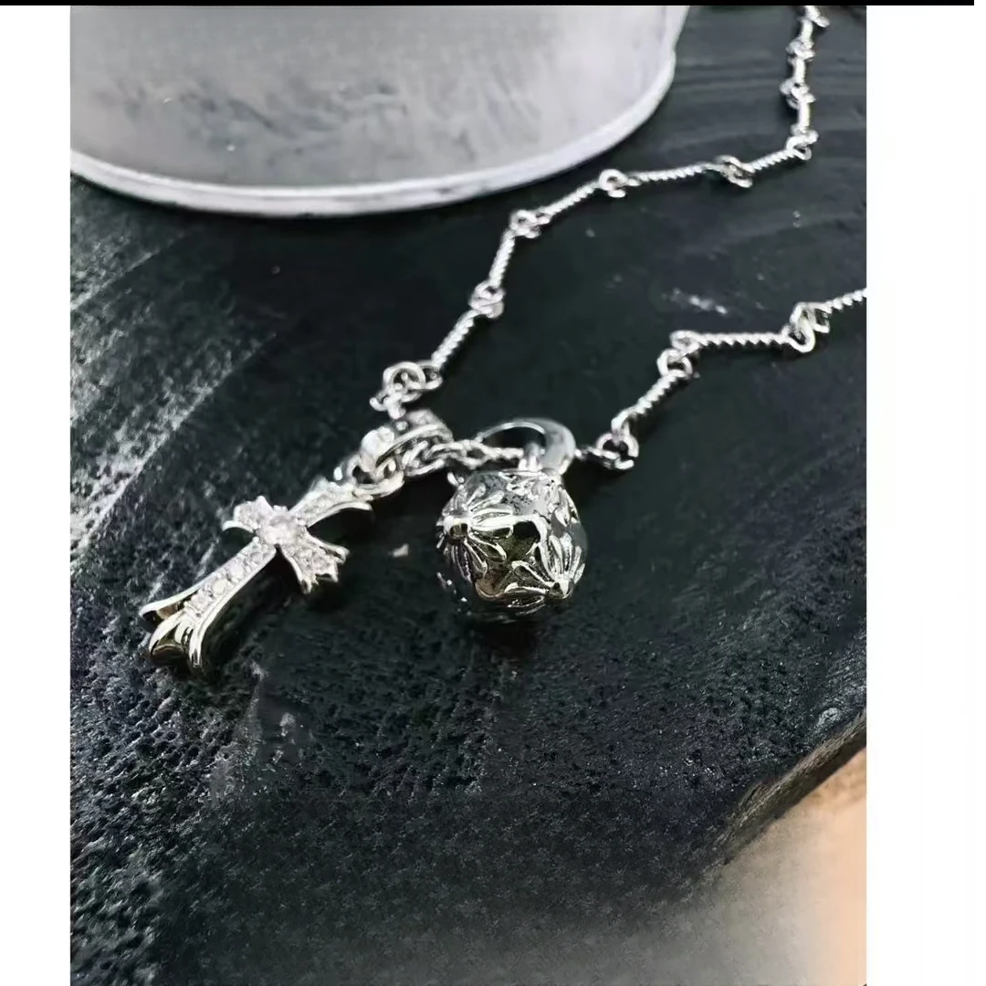 铜合金合成锆石项链 十字架项链手工轻奢时尚复古个性坠链XC9505