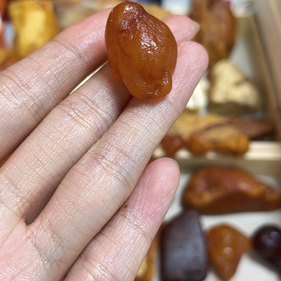 【闪购商品】琥珀珠宝奇石未镶嵌