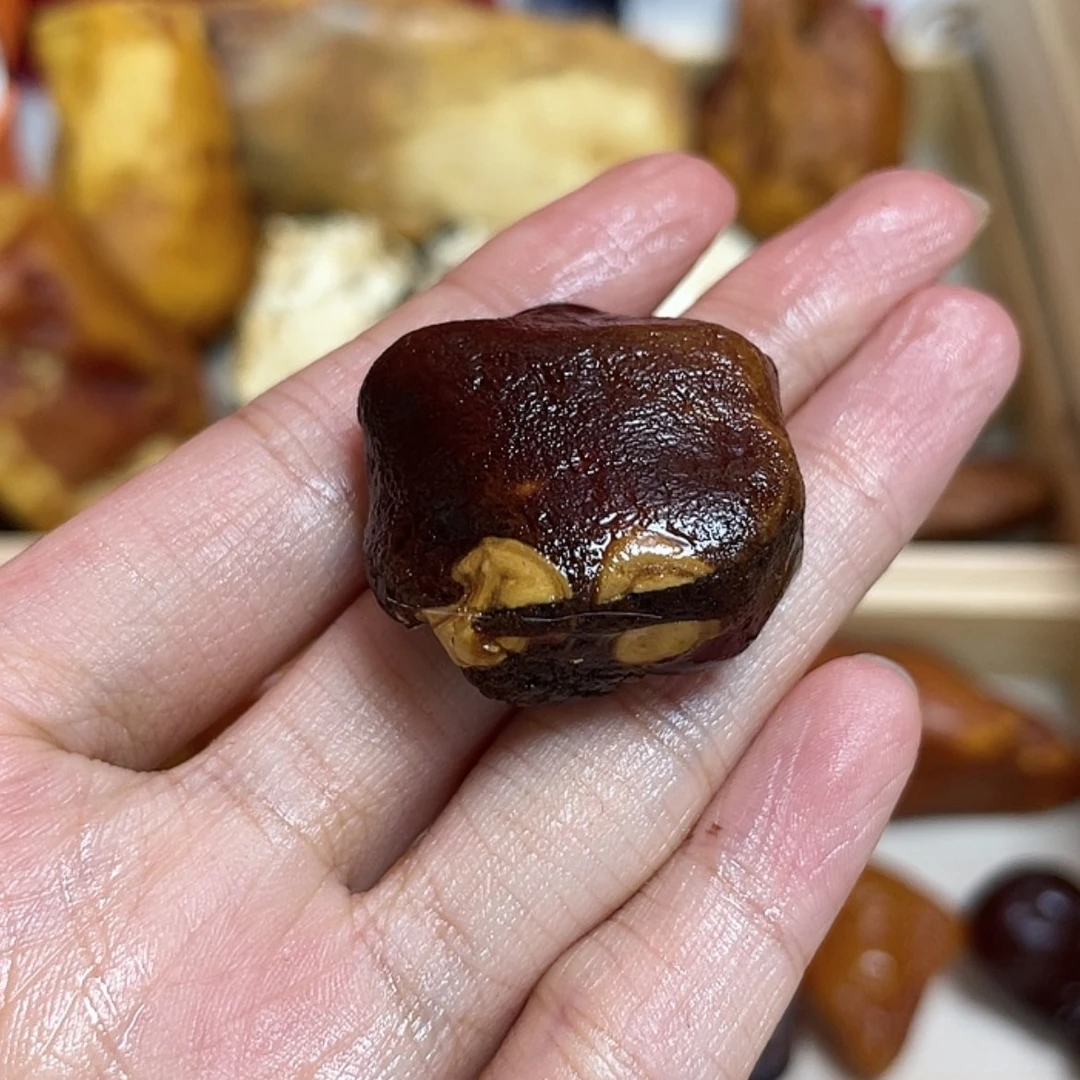 【闪购商品】琥珀珠宝奇石未镶嵌大**舍