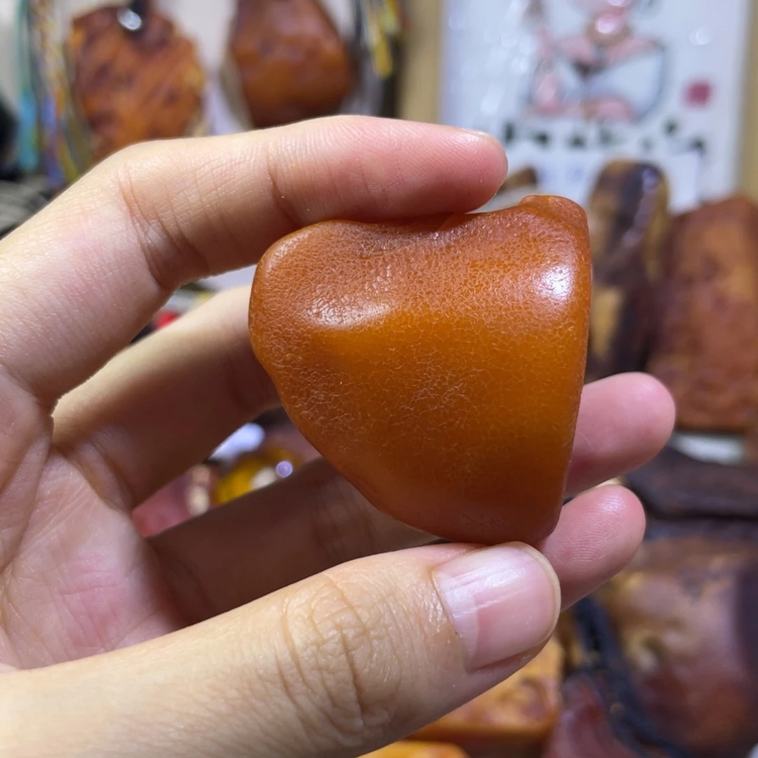【闪购商品】琥珀裸石未镶嵌全身