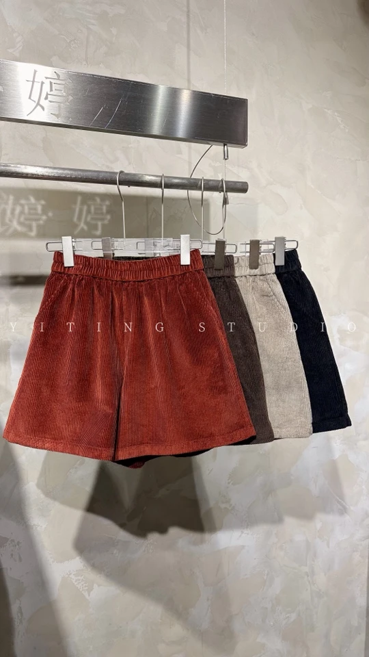 （婷婷同款）灯芯绒短裤9936