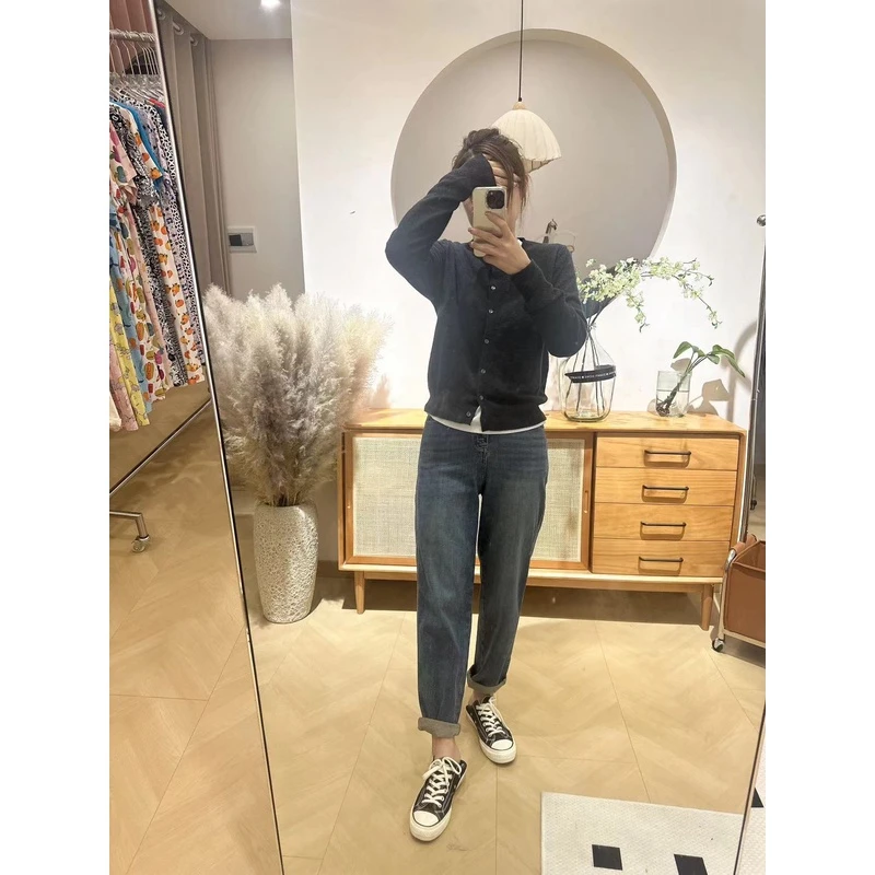 水洗直筒牛仔裤5686