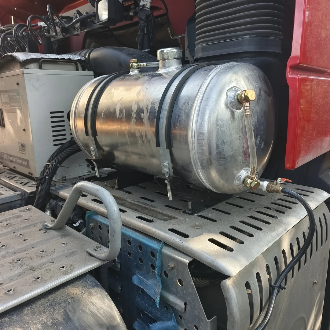 货车加热水罐铝镁合金大小尺寸联系客服定制