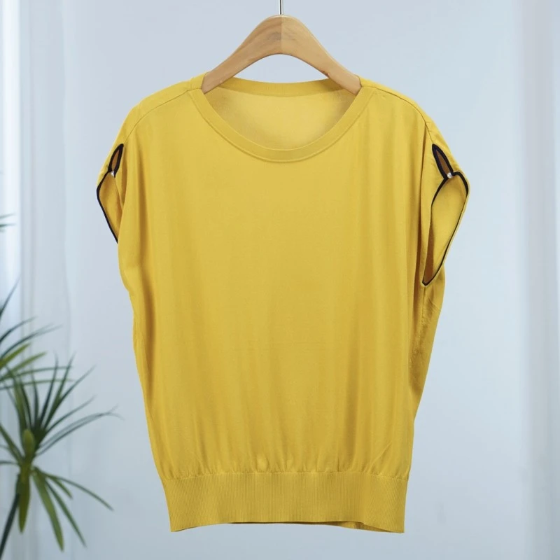 曼系列  E010   女装时尚撤柜针织上衣黄色