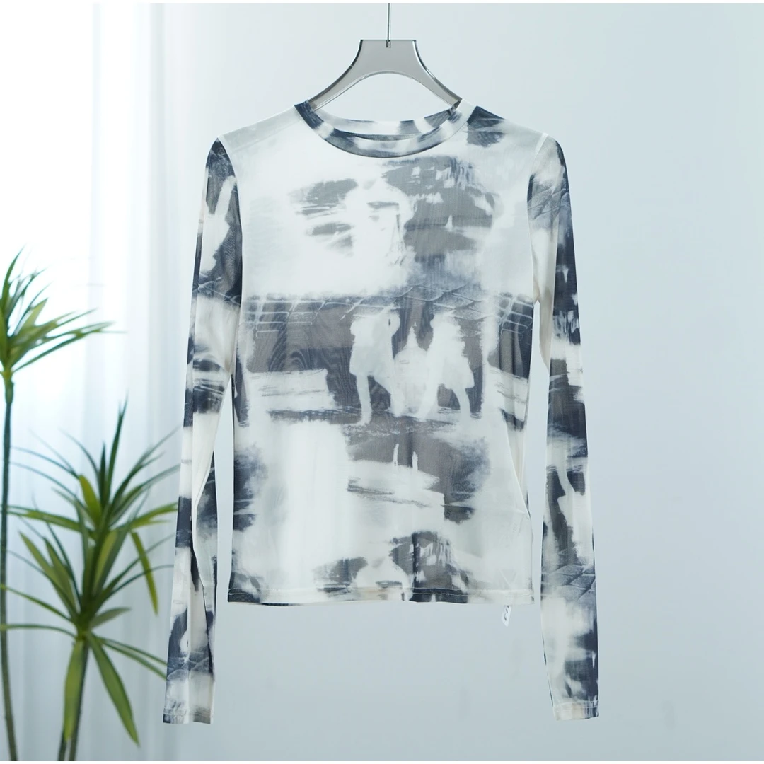 设计师系列    Y045-1   女装简约时尚针织T恤黑色TX0226