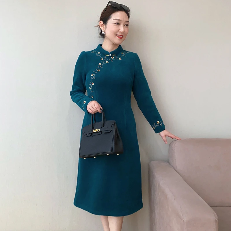 SL妈妈冬装气质连衣裙中老年女洋气长袖显瘦国风旗袍领裙子22551