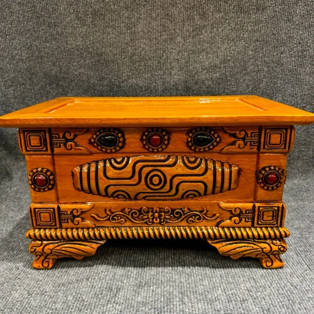 新款藏式实木雕刻宝珠糌粑奶渣酥油炒米一体盒