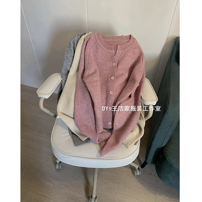 《星语》REKAYYAT百搭时尚甜美小清新软糯圆领珠片毛衣开衫